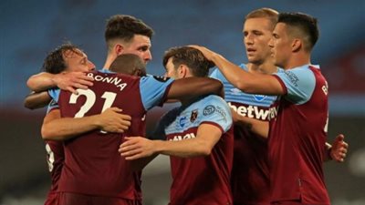 أستون فيلا يسقط أمام وست هام ( 2 – 1) في الدوري الإنجليزي