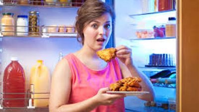 عادات سيئة بعد تناول الطعام تصيب بأمراض خطيرة .. توقف عنها