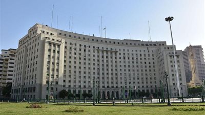 سيتحول لفندق ضخم بحلول 2025.. تفاصيل عملية تطوير مبنى مجمع التحرير