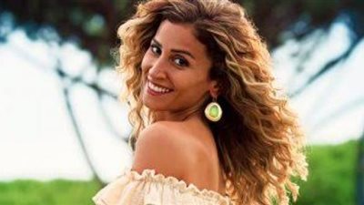 دينا الشربيني تهرب من عمرو دياب في ”قصر النيل ”