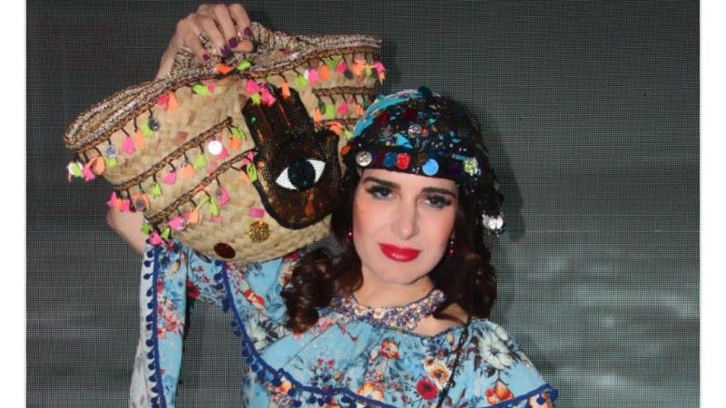 قمر الغجر لـ ميرنا