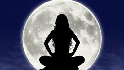 سر ارتباط الدورة الشهرية بالشهور العربية وحركة القمر