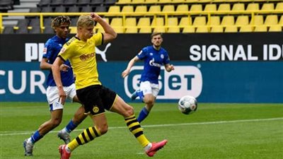 بروسيا دورتموند يصطدم بلاتسيو في دوري أبطال أوروبا