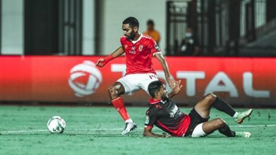 رغم الطرد.. الشحات يشارك مع الأهلي في السوبر الأفريقي