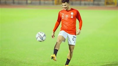 الأهلي يبحث عن ثغرة لضم ”زيزو” في يناير.. واللاعب: حد يرفض نادي القرن؟