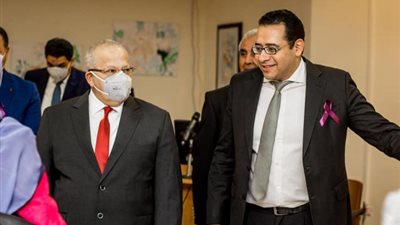 ”وحدة المرأة الآمنة” بقصر العيني.. ملجأ للمرأة المظلومة تتلقي فيه الدعم الطبي والقانوني والنفسي