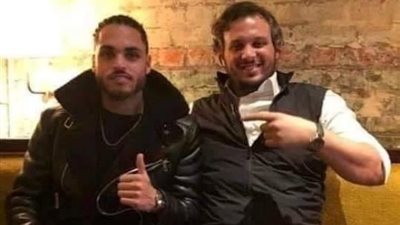 هدف الزمالك يثير الجدل بصورة مع المدير التنفيذي لبيرميدز (صورة)