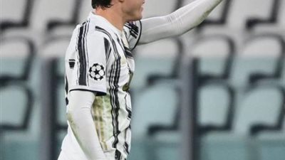 مجموعات دوري أبطال أوروبا.. تقدم يوفنتوس وبرشلونة في الشوط الأول