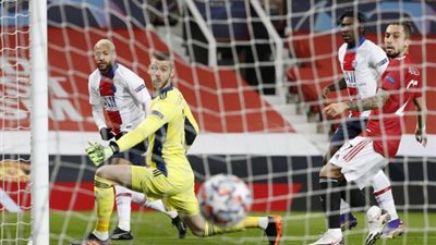 سان جيرمان يقسو على مانشستر يونايتد بثلاثية في دوري الأبطال