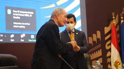 بحضور رؤساء اتحادات الدول المشاركة في بطولة العالم لليد....صبحي وحسن مصطفي يعقدان مؤتمر صحفي للاعلان عن تفاصيل البطولة