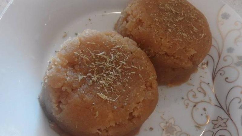 طريقة عمل حلوى الدقيق
