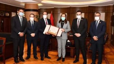 تنسيقية شباب الأحزاب تهنئ وزيرة التخطيط لحصولها على جائزة التميز الحكومى