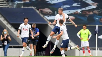 مورينيو يعلن تشكيل توتنهام لمواجهة لاسك لينز باليورباليج