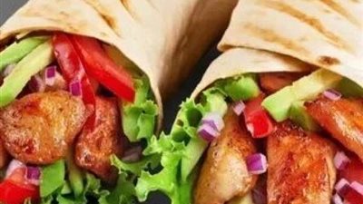 طريقة عمل فاهيتا الدجاج في الفرن