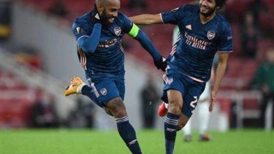 أرسنال يهزم رابيد فيينا برباعية في حضور النني باليورباليج