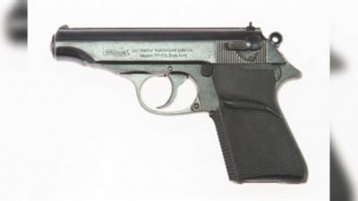 أسعار خيالية لبيع أسلحة حقيقية استخدمها الأبطال في أفلام الأكشن