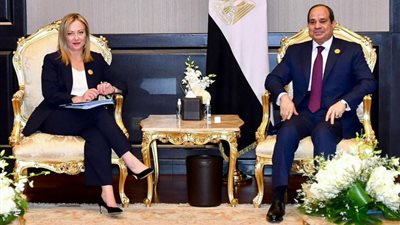 رئيسة وزراء إيطاليا في مصر..  تعاون ثنائي ومباحثات حول الهجرة وتوقيع اتفاقيات لتعزير العلاقات بين البلدين