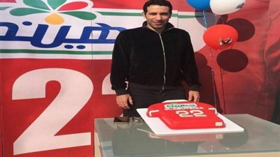 أبو تريكة عريس الأهلي في مواجهات طلائع الجيش