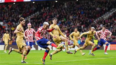 30 دقيقة..تعادل سلبي بين برشلونة ضد أتلتيكو مدريد في الدوري الإسباني