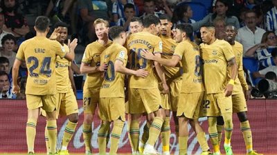 برشلونة يتقدم علي أتلتيكو مدريد بهدف في الشوط الأول بالدوري الإسباني