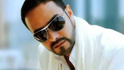 حكايات محمد رجب ..انفصل عن زوجته بعد قصة حب ملتهبة .. مخرج شهير كاد أن يقضي علي مستقبله  ..  وهذه قصته المثيرة مع شقيقه