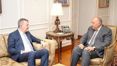 مصر تؤكّد دعمها الكامل لاستمرار عمل وكالة الأونروا .. وشكري: تقويضها غير مقبول