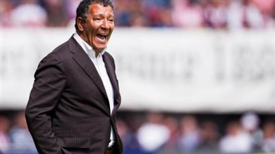 نادي الاتحاد السعودي يغلق قضية المدرب الهولندي تين كات بسداد مستحقاته