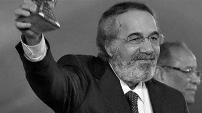 عمرو محمود ياسين: والدي أهم مليون مرة من مهرجان القاهرة السينمائي الدولي