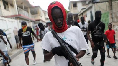 هايتي علي صفيح ساخن.. العصابات المُسلحة ترتكب مجازر بعد سيطرتها على 80% من العاصمة