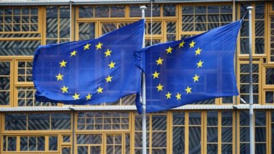 حظر السفر وتجميد الأصول.. عقوبات الاتحاد الأوروبي ضد المستوطنين تثير جنون إسرائيل