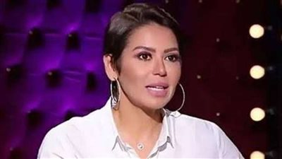 لقاء الخميسي: مش عايزة اقرأ في الدين والداعية مصطفي حسني واعي ومثقف