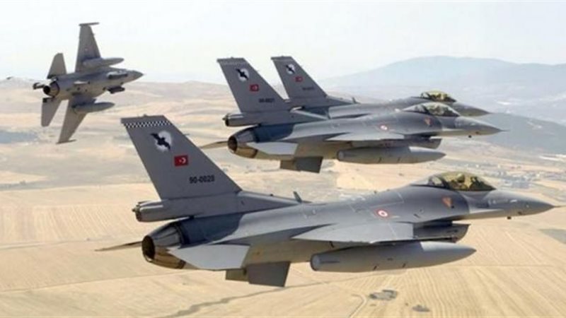 طائرات تركية