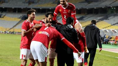 صحيفة أسبانية : الأهلي حقق ثلاثية تاريخية