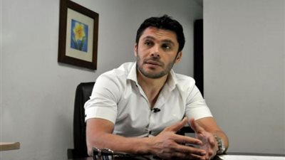 أحمد حسن ينهيء الأهلي بالثلاثية