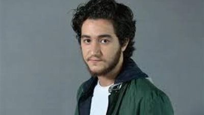 أحمد مالك يكشف كواليس بدايته الفنية على هامش ندوته بالقاهرة السينمائي