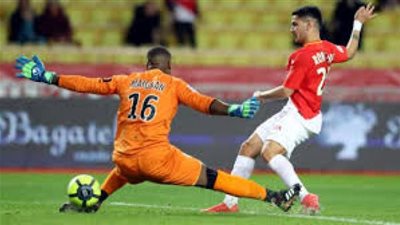 ليل يفوز على موناكو (2_1) بالدوري الفرنسي