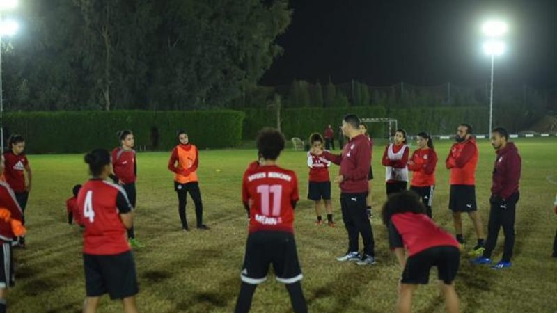 منتخب الكرة النسائية