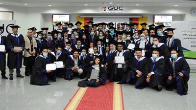 بالتعاون مع وزارة التخطيط ..  «الألمانية بالقاهرة» تحتفي بمنح 100 متدرب شهادة إتمام برنامج ريادة الأعمال