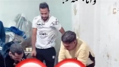 كهربا يذبح ”عجل” احتفالاً ببطولاته مع اﻷهلي