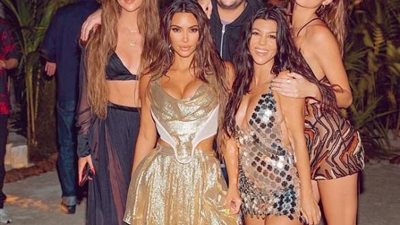 نساء كارداشيان المثيرات .. قرار عائلي بإلغاء احتفالات عيد رأس السنة.. بعد فضائح كثيرة