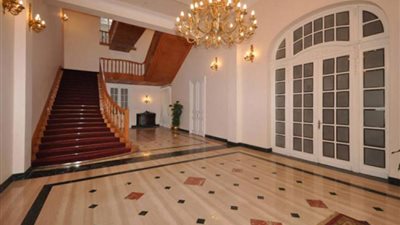 تماثيل وتابلوهات آثرية.. تفاصيل سرقة ممتلكات وزارة التربية والتعليم