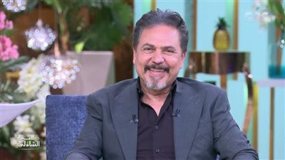 محمد رياض يتصدر التريند بسبب أحمر شفاه.. (تفاصيل)