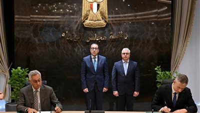 باستثمارات 1.6 مليار جنيه..  تفاصيل إنشاء مصنع صوامع تخزين الغلال شرق بورسعيد