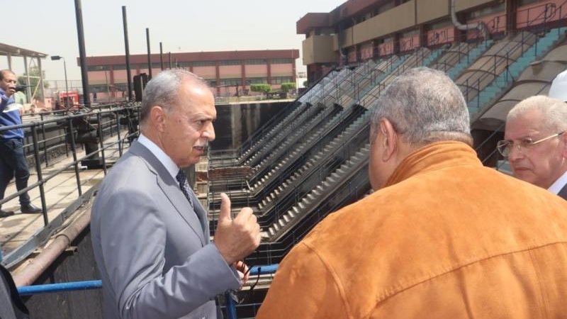 محافظ القليوبية يعاين