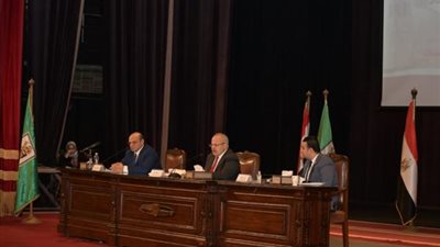 بالصور .. ننشر تفاصيل ندوة جامعة القاهرة لمواجهة الفساد