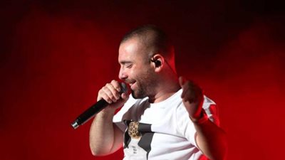 عاجل.. نشطاء إسرائيليون يطالبون بمحاكمة ”عومير آدم ” الذي فضح نمبر وان