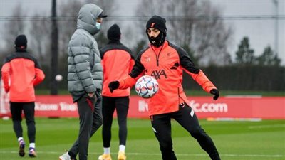 بالصور.. ”تويتر” يبرز أكثر 10 تغريدات إعجابا لـ”محمد صلاح”