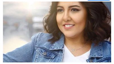 مي كساب تشوق جمهورها لأغنيتها الجديدة ”اسم الله”