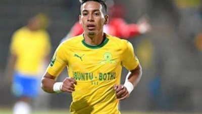 صن داونز يكشف سبب تعثر مفاوضات الأهلي مع سيرنيو