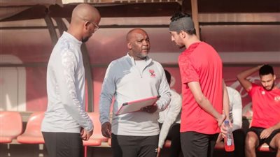 موسيماني يجتمع مع طاهر محمد طاهر.. تعرف على التفاصيل